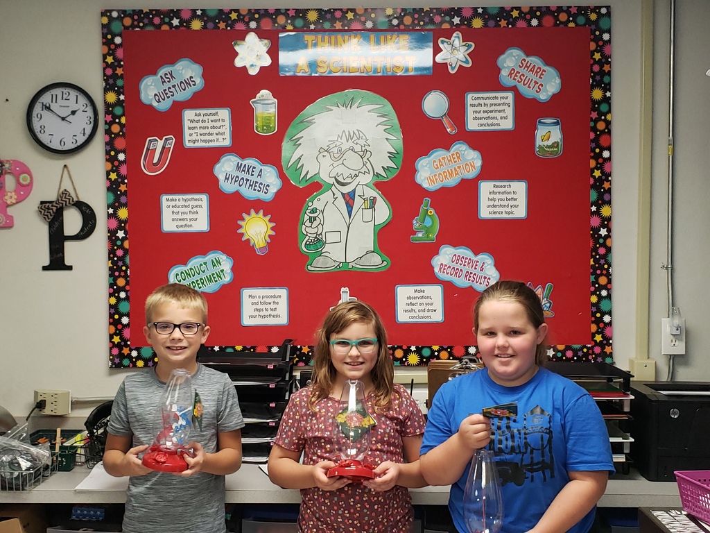 The 3 science winners from Mr Figueroa 's experiment in Mrs Pickerill's 3rd grade Science classes: Eli Mitchell, Ashlynn Day and Paisley Stewart.